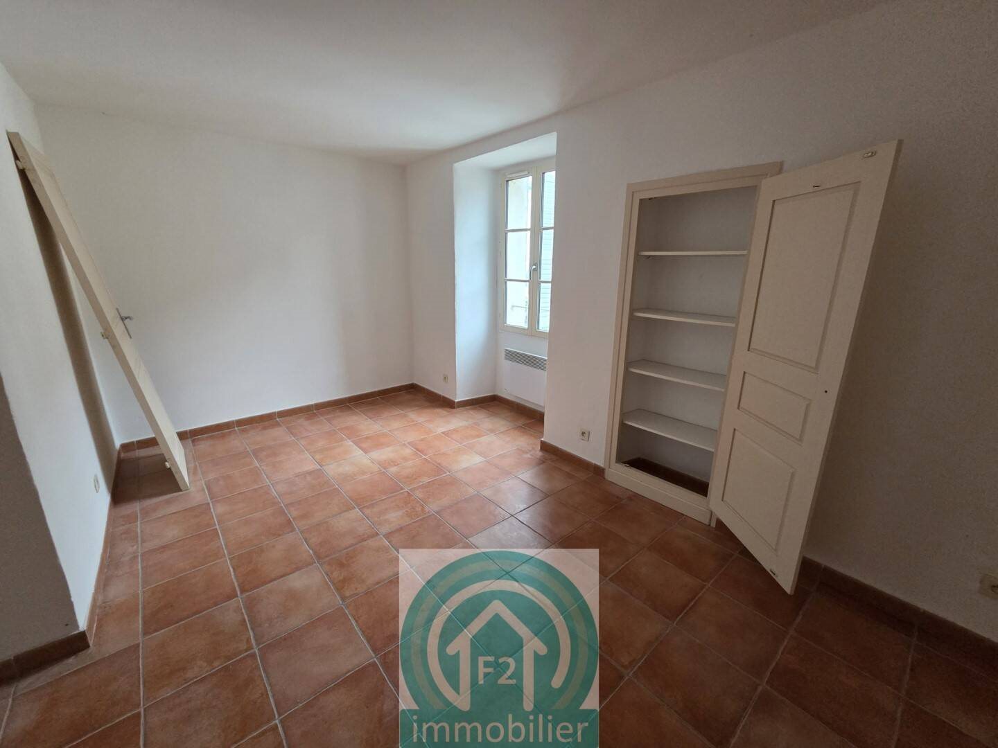 Appartement à louer, 49m², Aléria