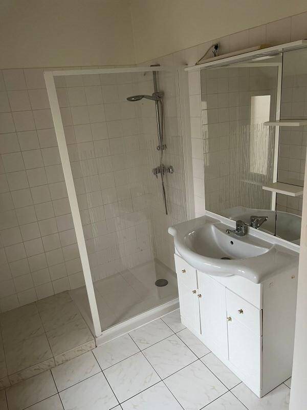 Maison à louer, 85m², Villeneuve-sur-Yonne