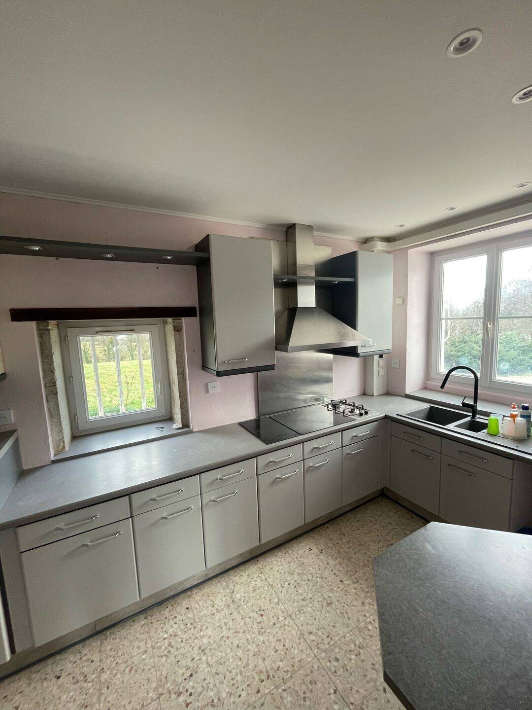 Maison à louer, 230m², Priay