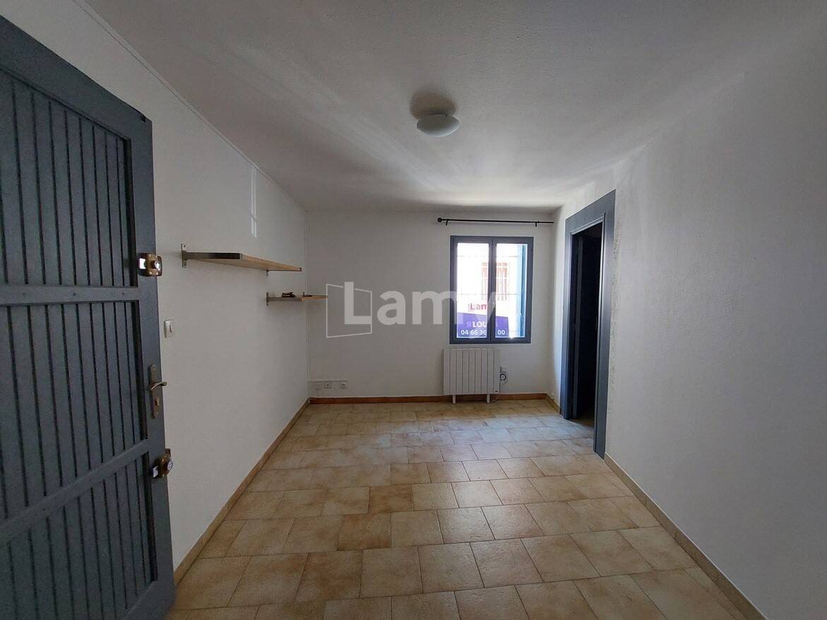 Appartement à louer, 28m², Nîmes
