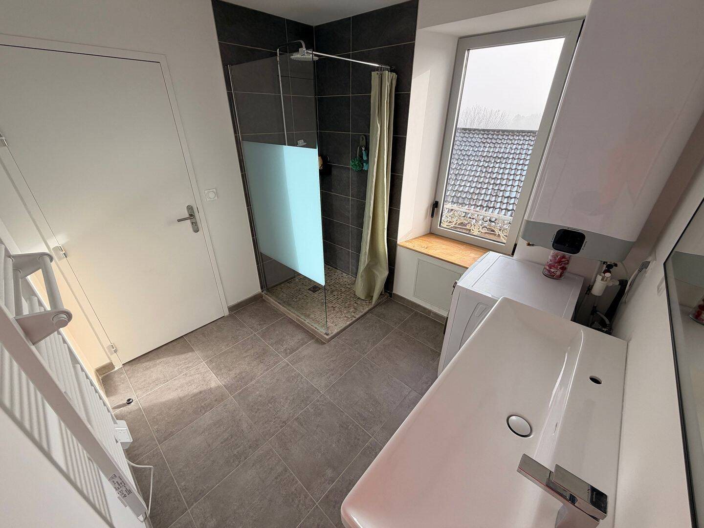 Appartement à vendre, 73m², Alboussière