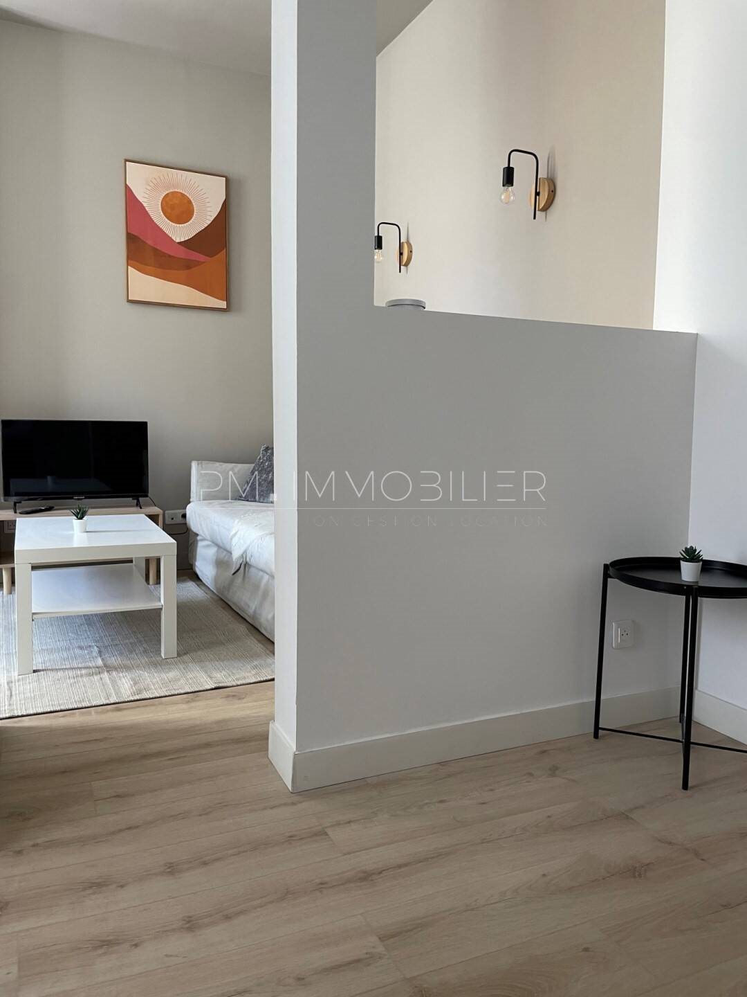 Appartement à louer, 29m², Marseille 3ème