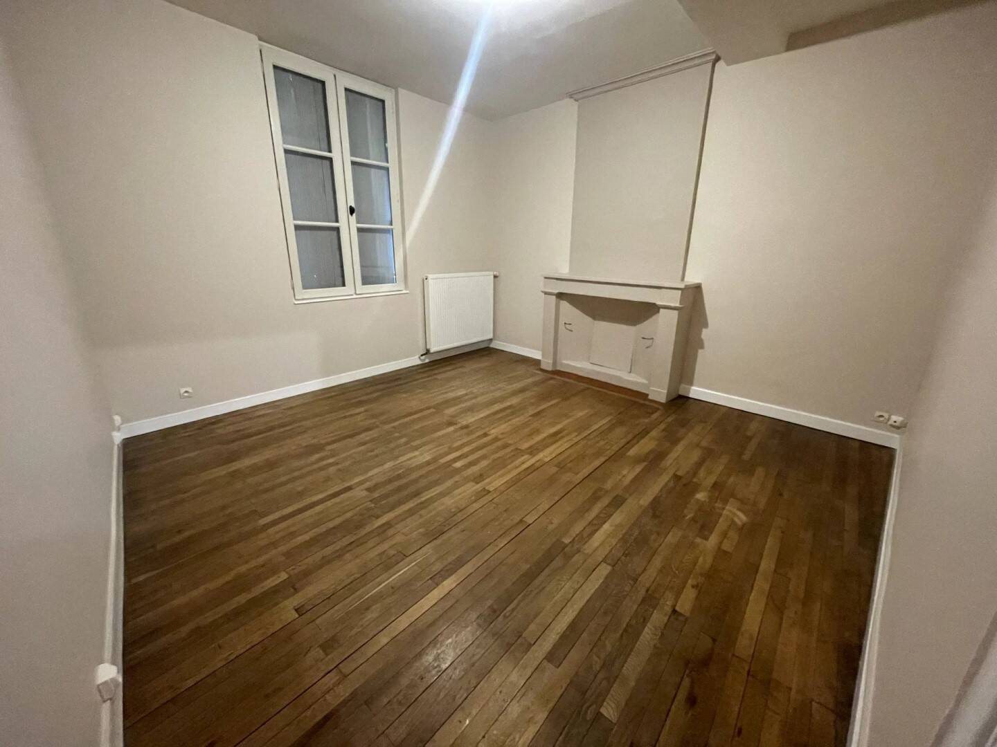 Appartement à louer, 83m², Loudun