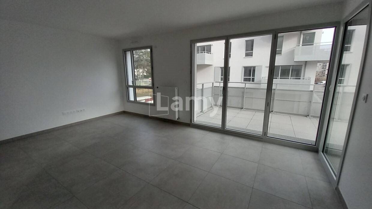 Appartement à louer, 74m², Chenôve