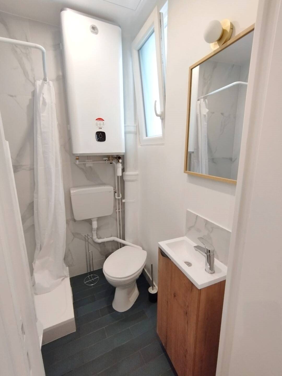 Appartement à louer, 9m², Paris 18ème