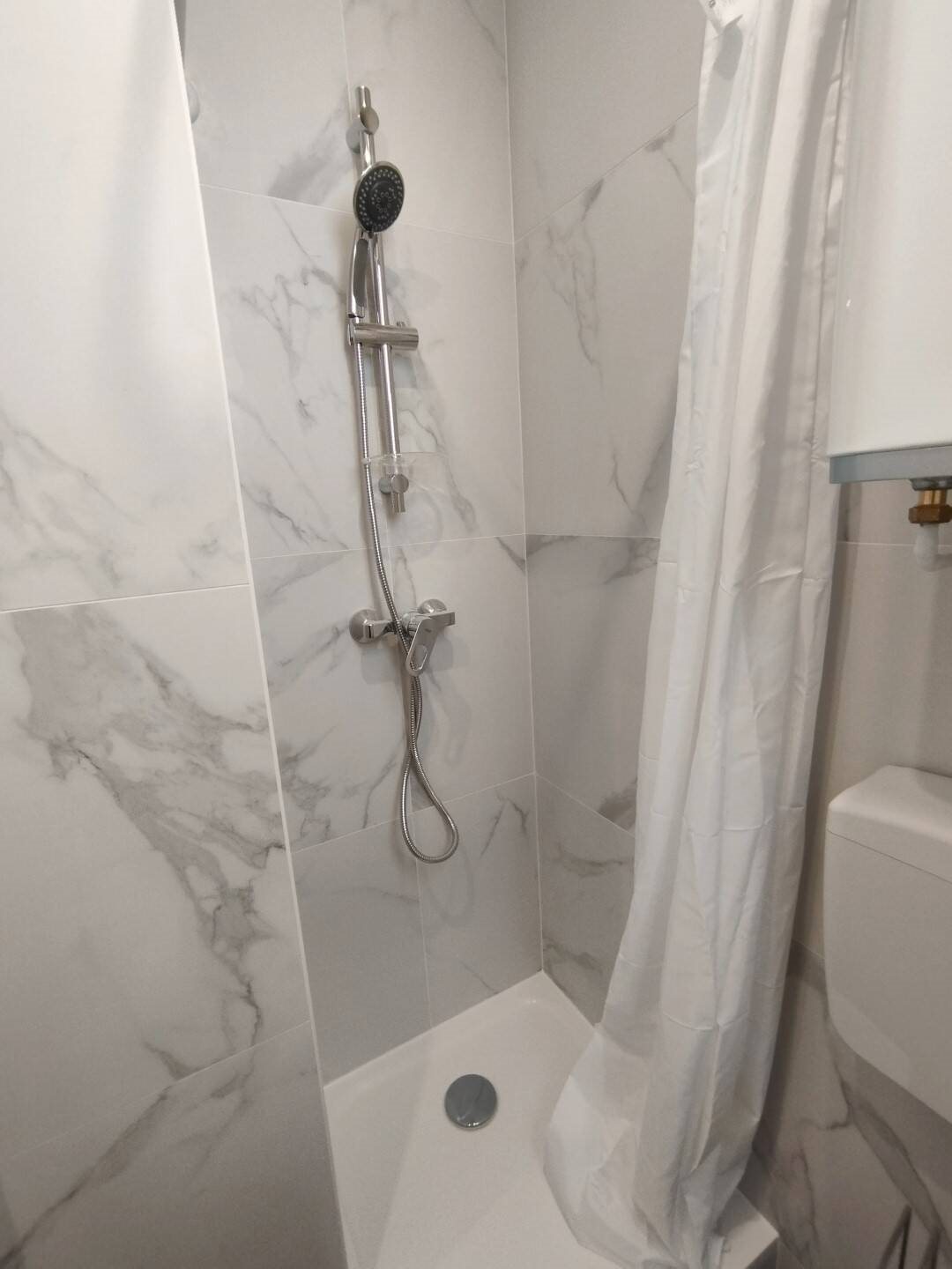 Appartement à louer, 9m², Paris 18ème