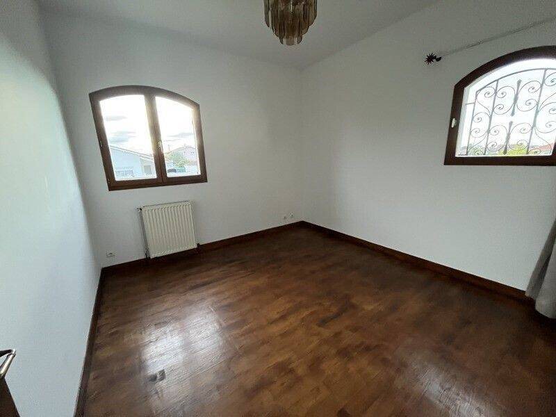 Maison à louer, 173m², Séméac