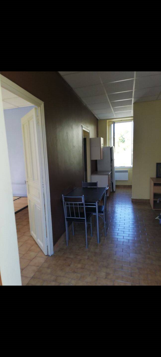 Appartement à louer, 42m², Nîmes