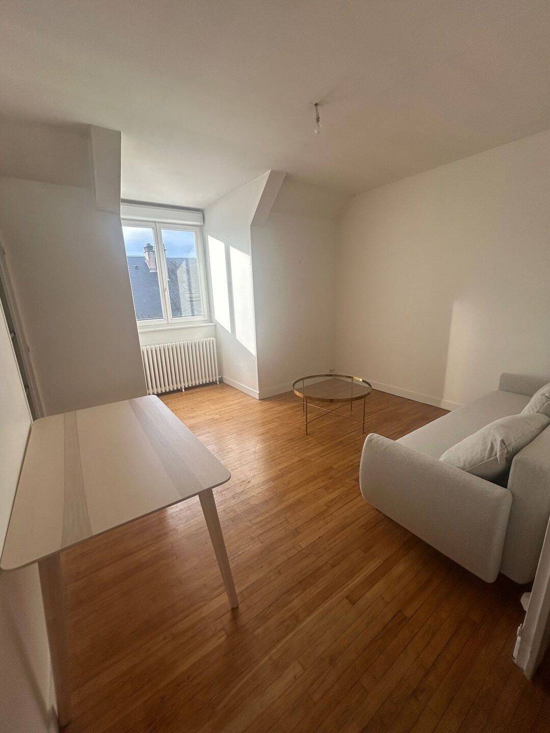 Appartement à louer, 75m², Tours