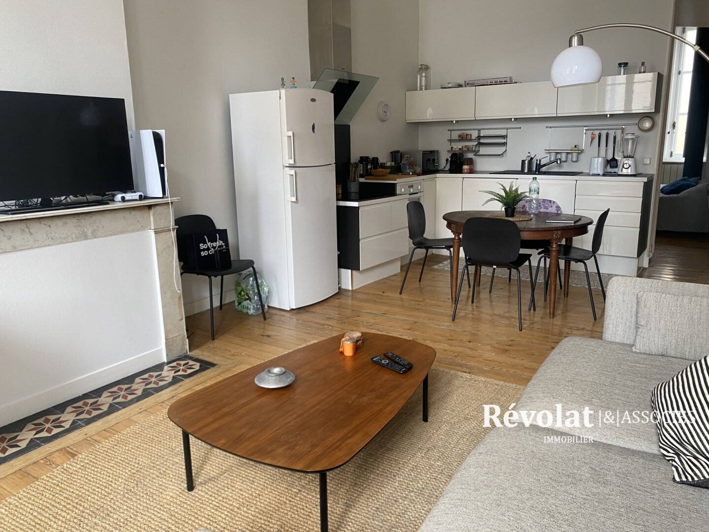 Appartement à louer, 56m², Bordeaux