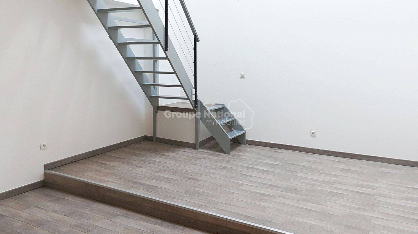 Appartement à louer, 42m², Valréas