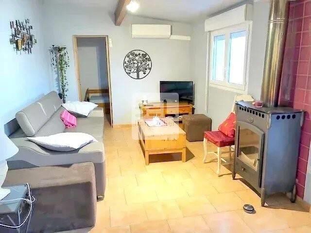 Maison à louer, 50m², Saint-Marcel-de-Careiret