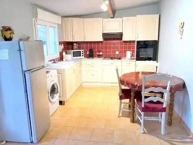 Maison à louer, 50m², Saint-Marcel-de-Careiret