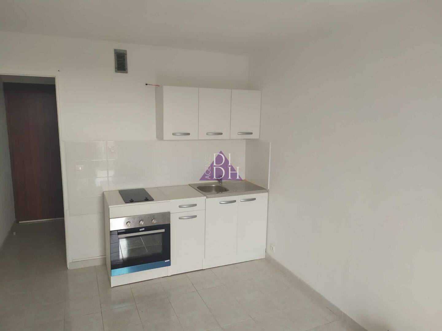 Appartement à louer, 22m², Le Lavandou