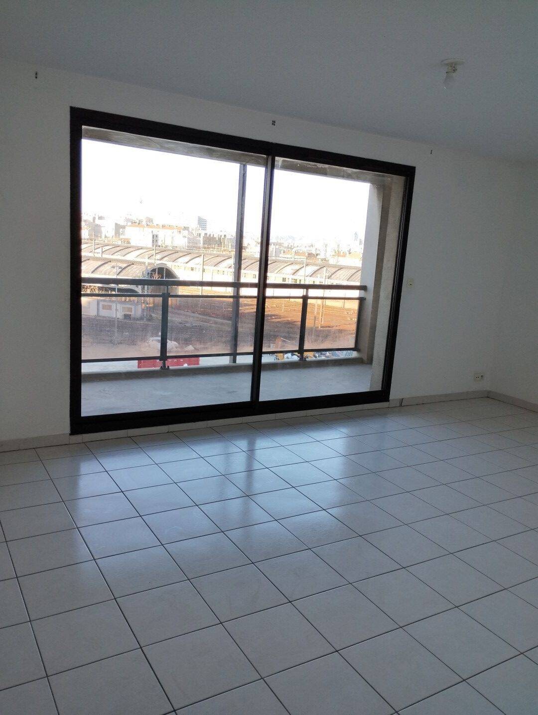 Appartement à louer, 82m², Marseille 1er