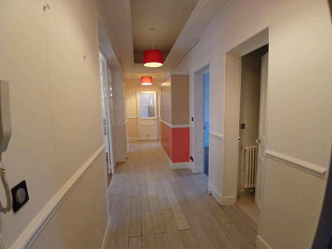 Appartement à louer, 122m², Compiègne