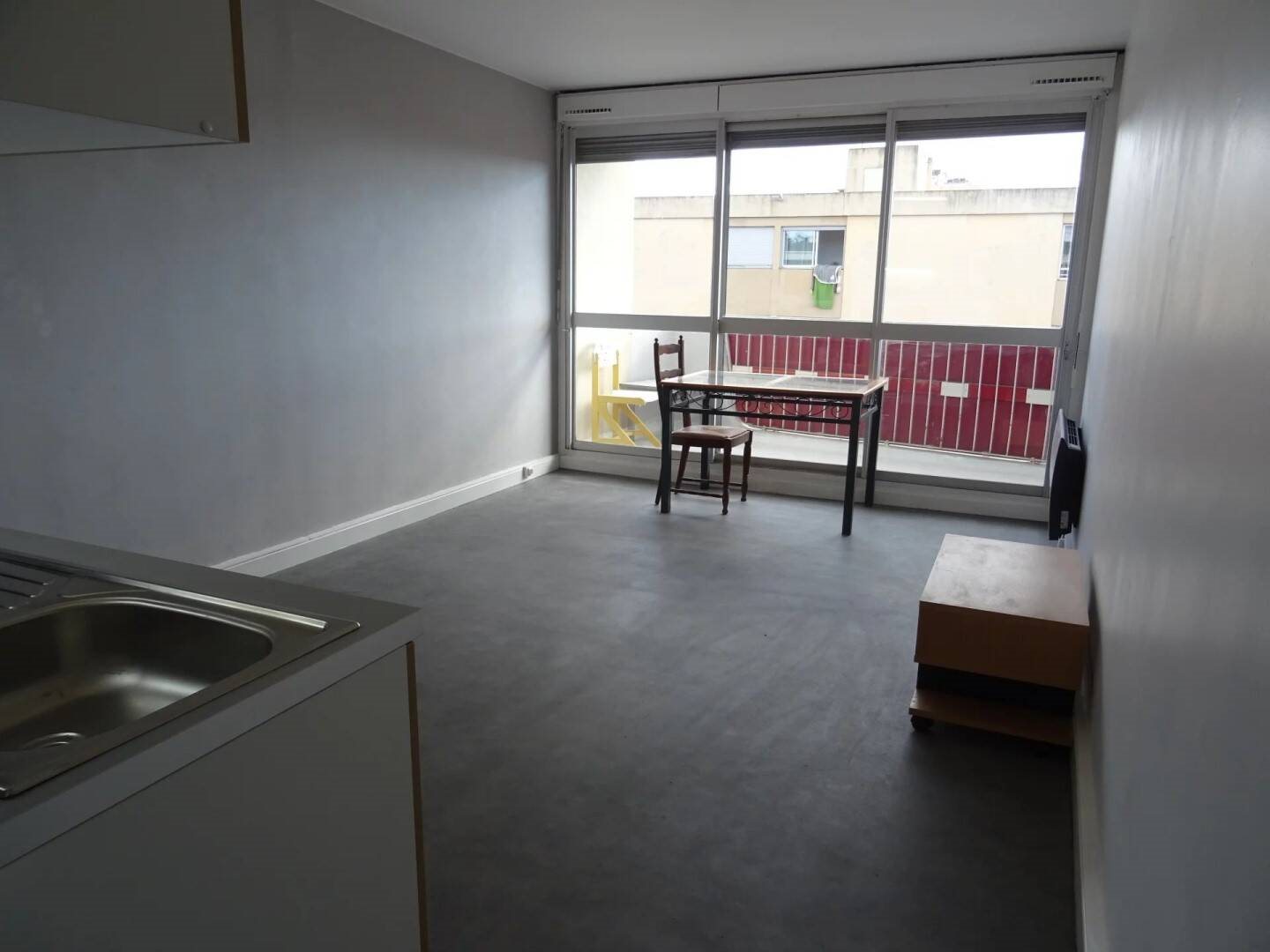 Appartement à louer, 23m², Nîmes