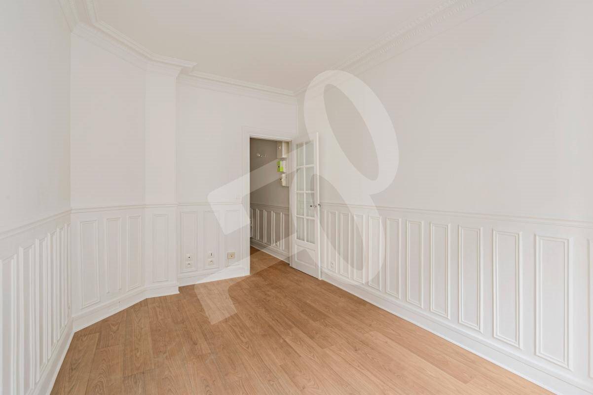 Appartement à vendre, 39m², Paris 18ème