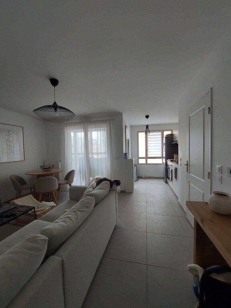 Appartement à louer, 44m², Lyon 8ème