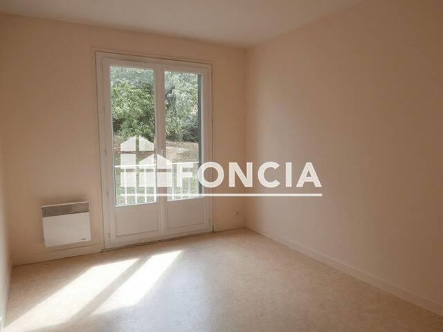 Appartement à louer, 58m², Saint-Clair-du-Rhône