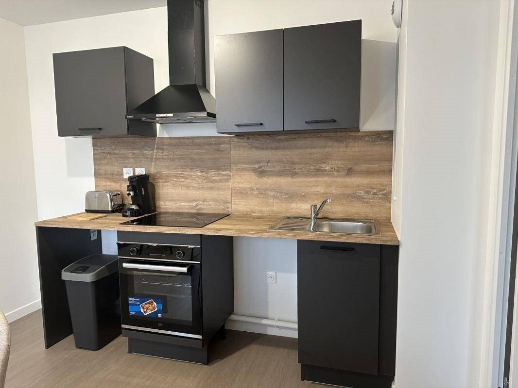 Appartement à louer, 41m², Luisant