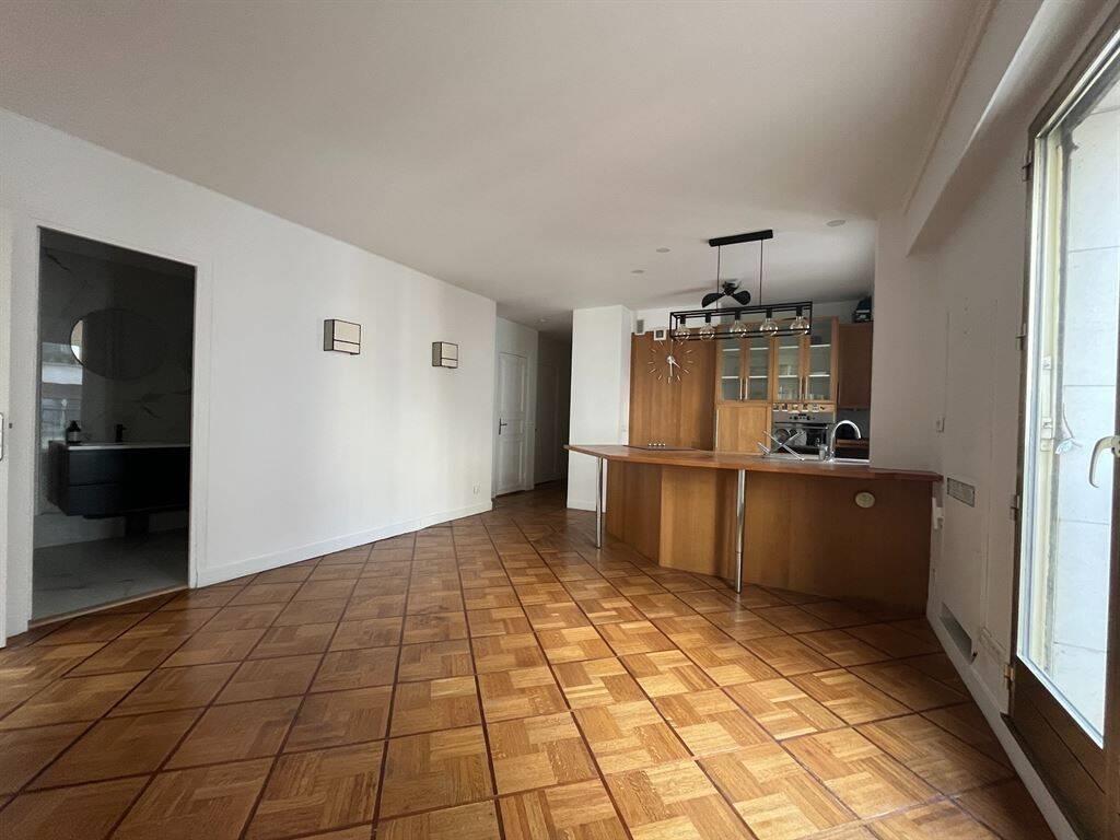 Appartement à louer, 58m², Paris 7ème