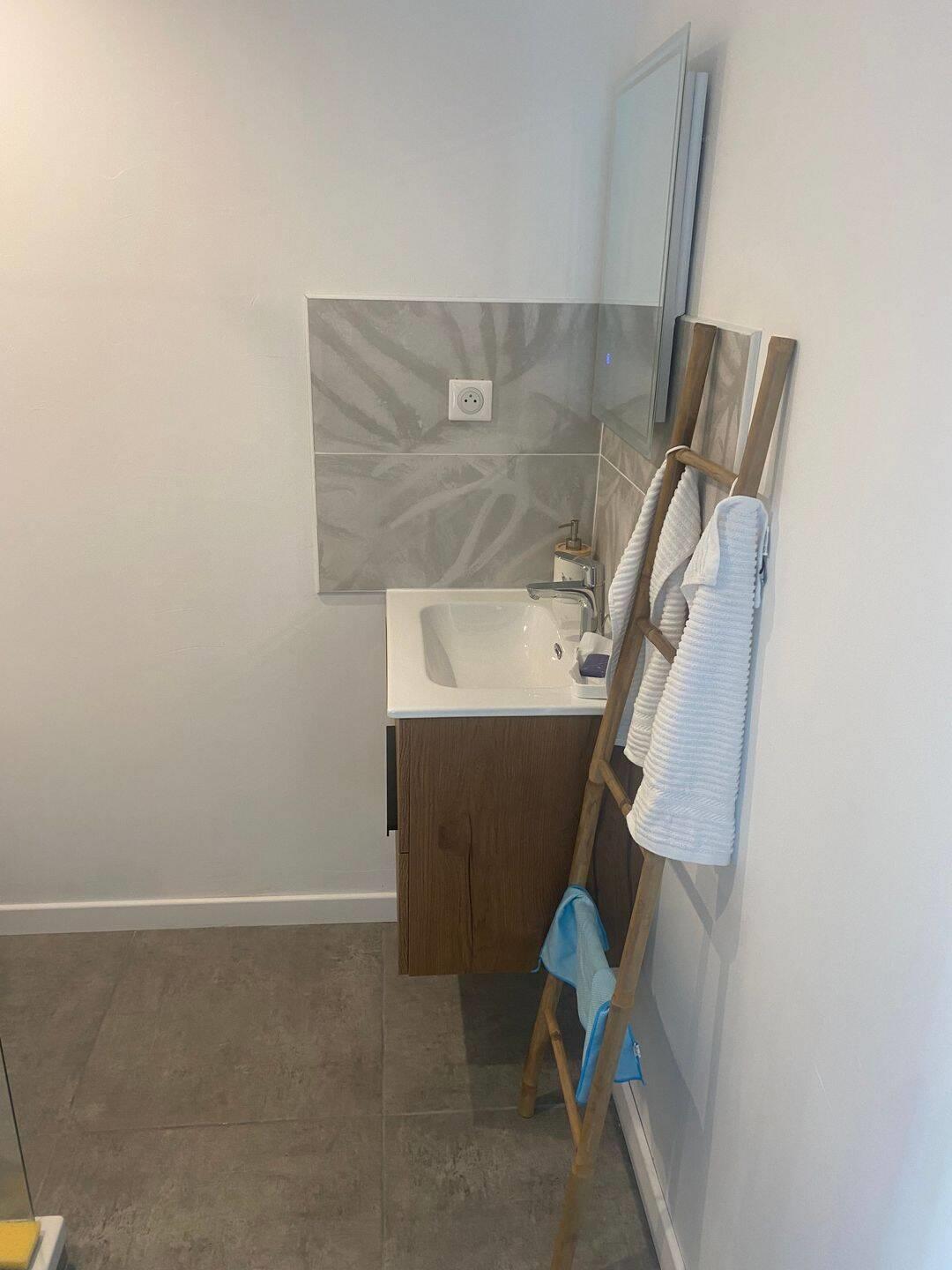 Appartement à louer, 25m², Saint-Gilles