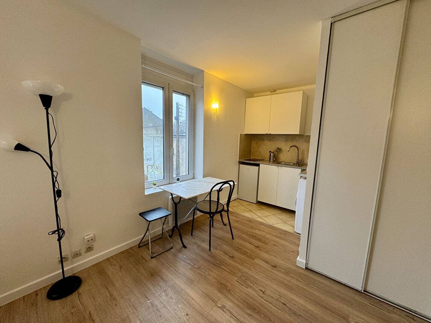 Appartement à louer, 24m², Lille