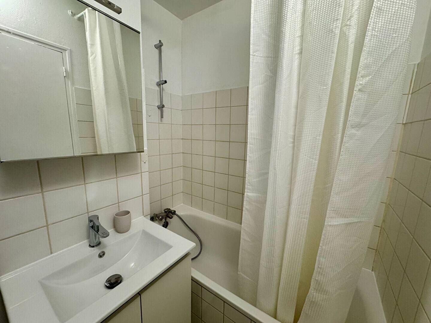 Appartement à louer, 24m², Lille