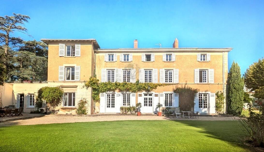 Maison à vendre, 450m², Saint-Genis-Laval