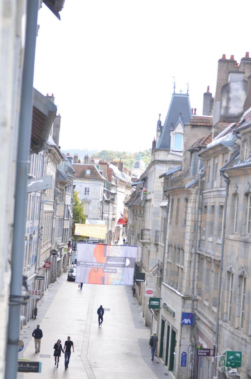 Appartement à louer, 144m², Besançon