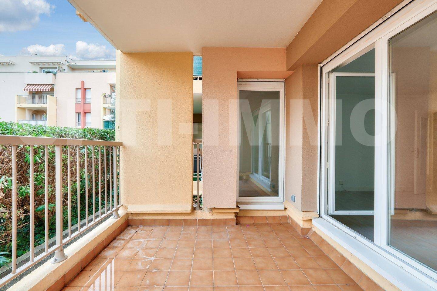 Appartement à louer, 80m², Saint-Laurent-du-Var