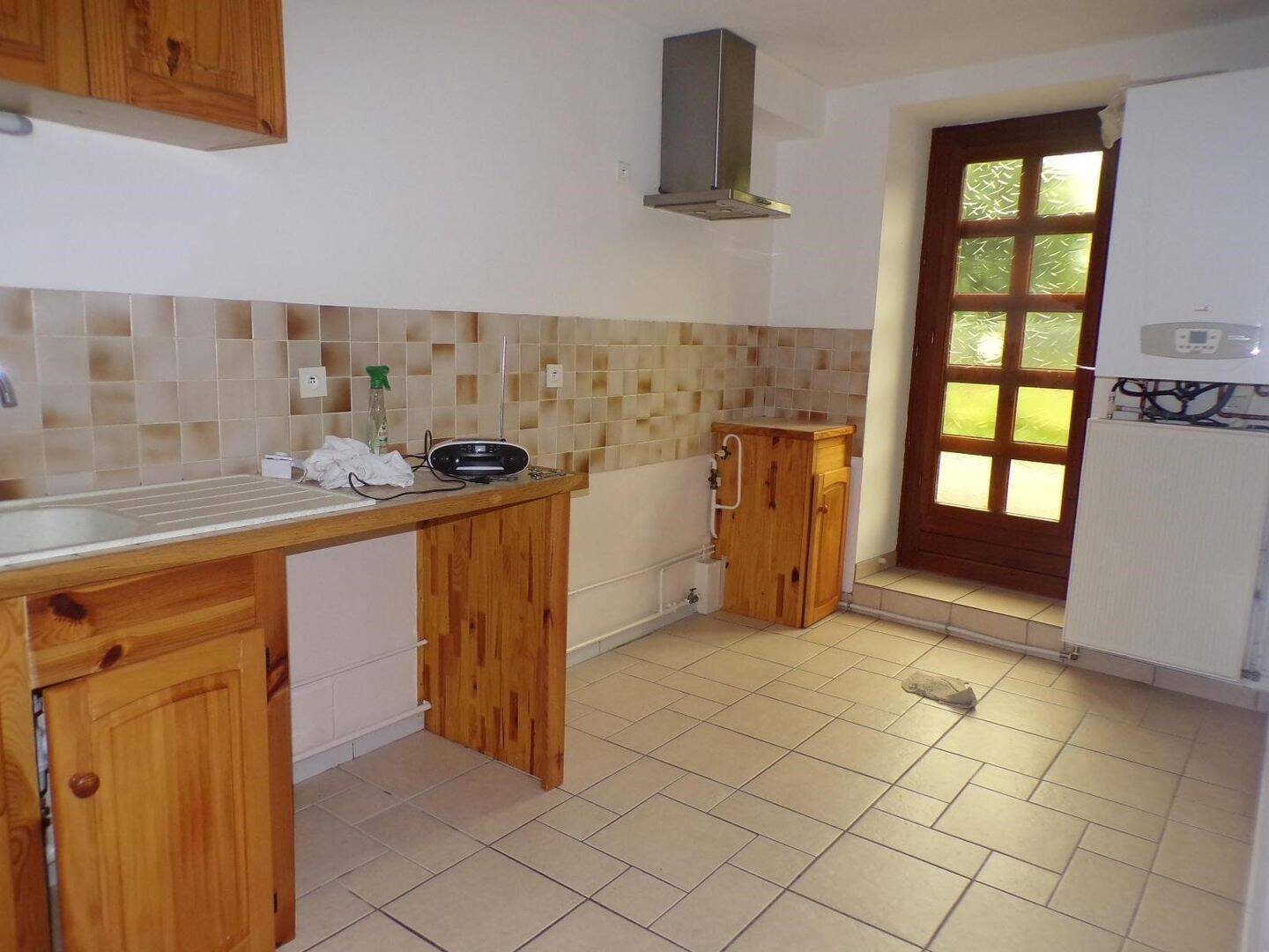 Maison à louer, 124m², Prissé