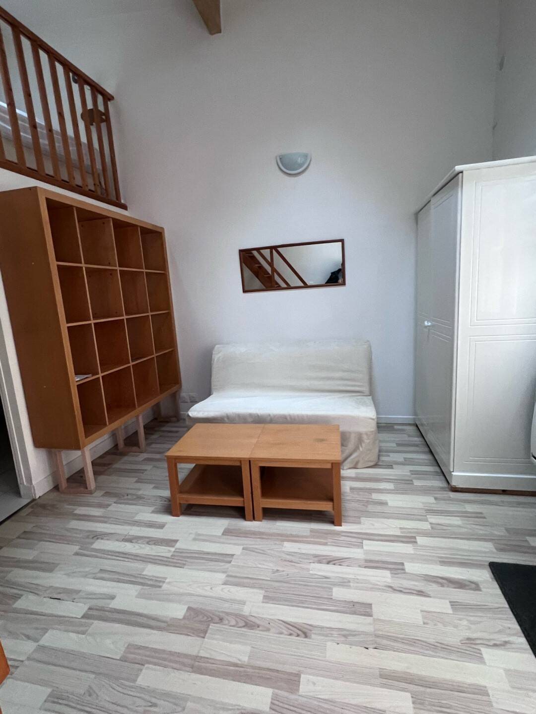 Appartement à louer, 19m², Paris 18ème