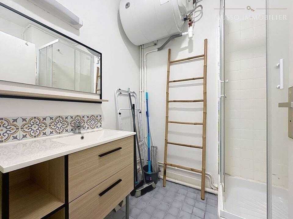 Appartement à louer, 23m², Marseille 9ème