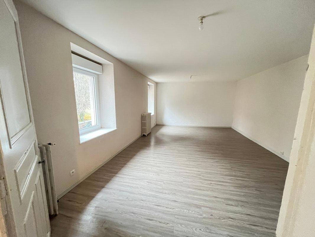 Appartement à louer, 104m², Saulxures-sur-Moselotte