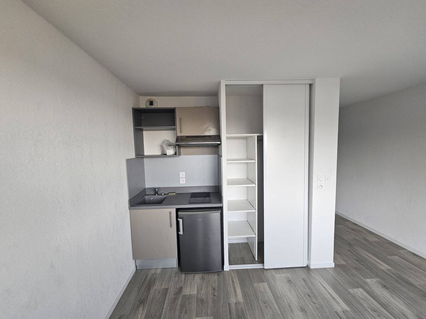 Appartement à louer, 25m², Castanet-Tolosan