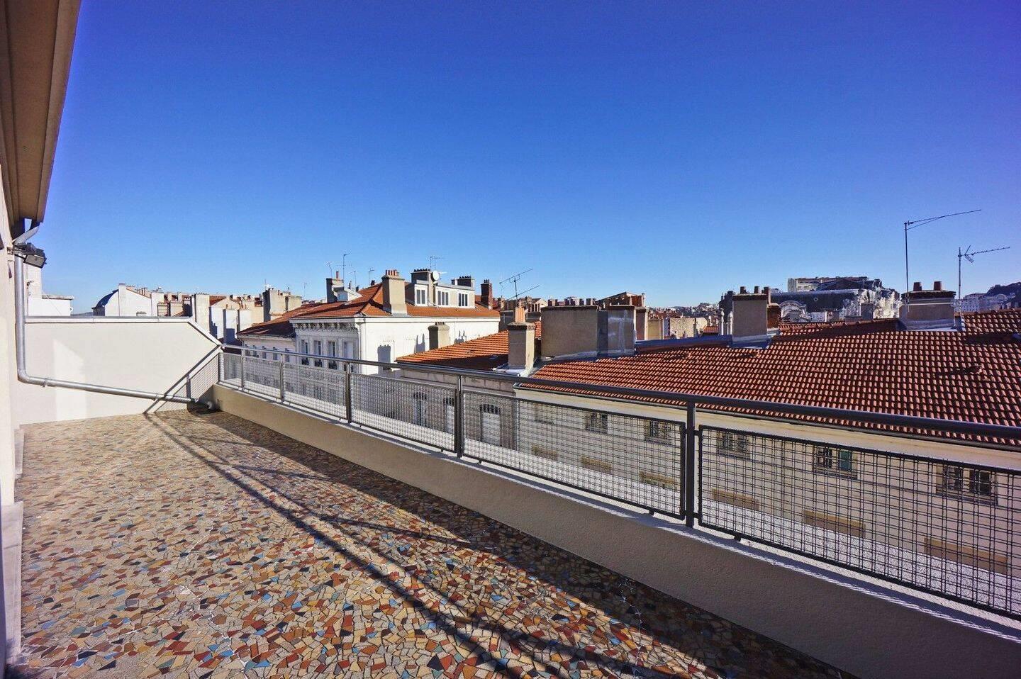 Appartement à louer, 155m², Saint-Etienne