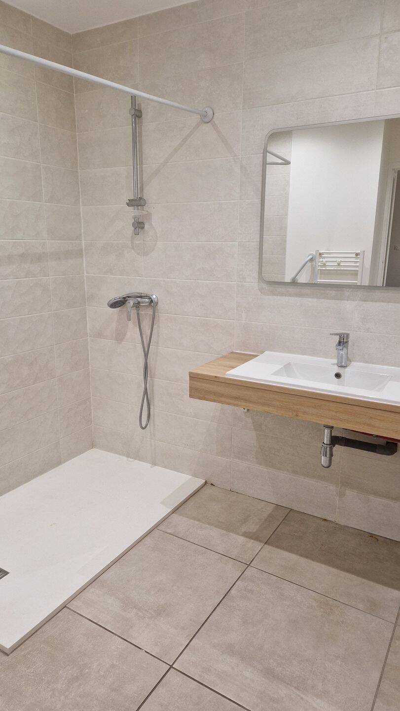 Appartement à louer, 47m², Taluyers