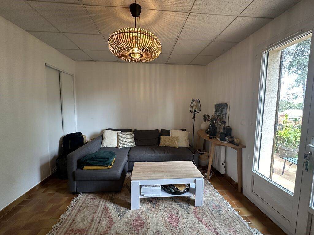Maison à louer, 63m², Rognac