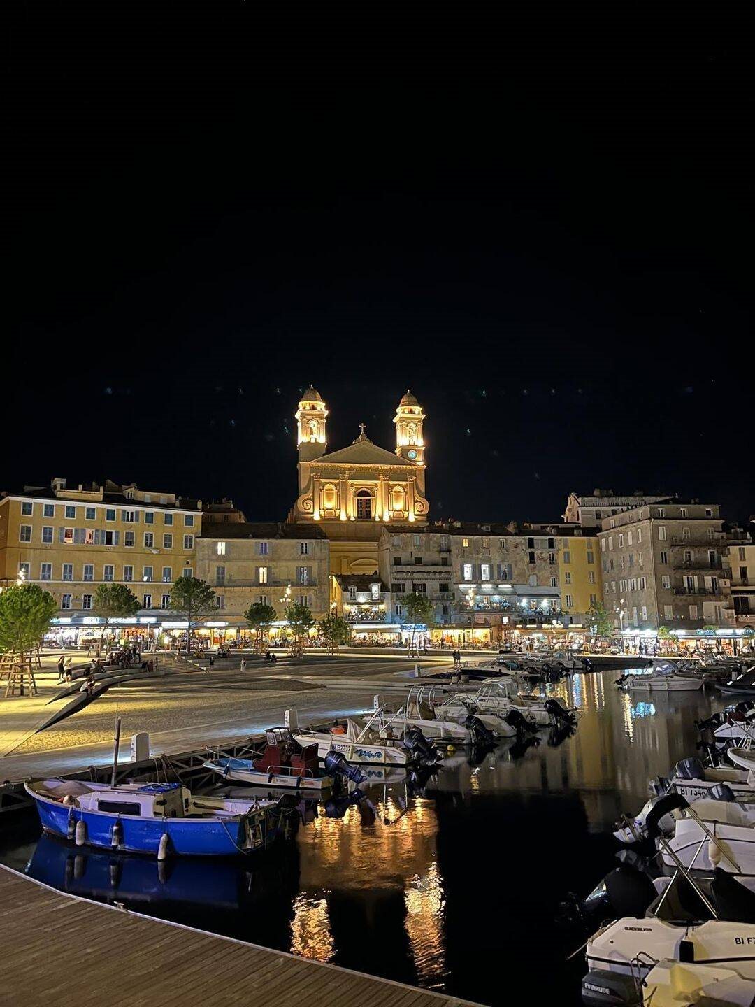 Appartement à vendre, 118m², Bastia