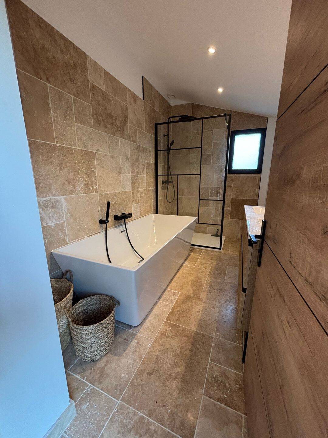 Maison à louer, 75m², Salles