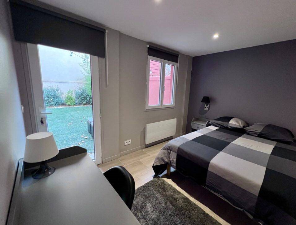 Maison à louer, 12m², Aubervilliers