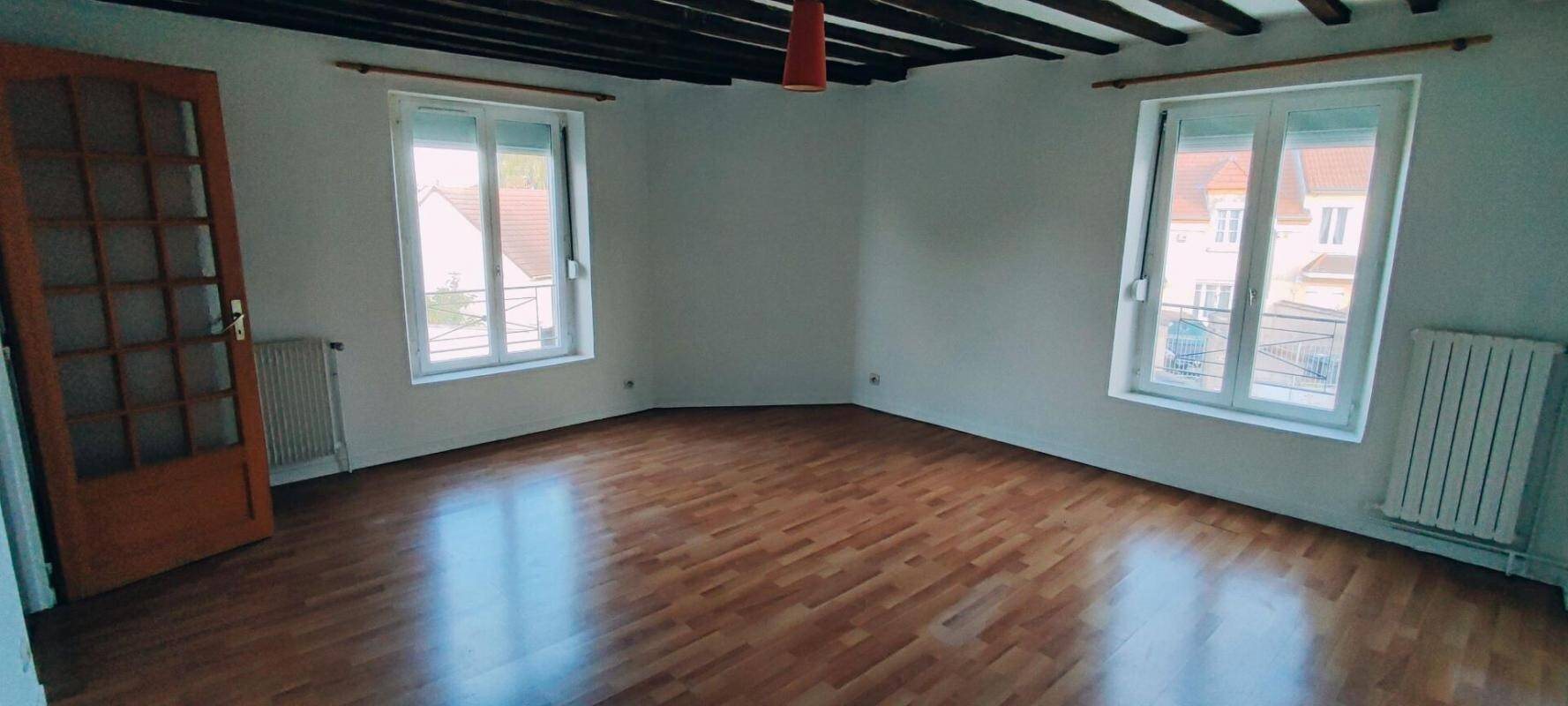 Appartement à louer, 54m², Rouvres