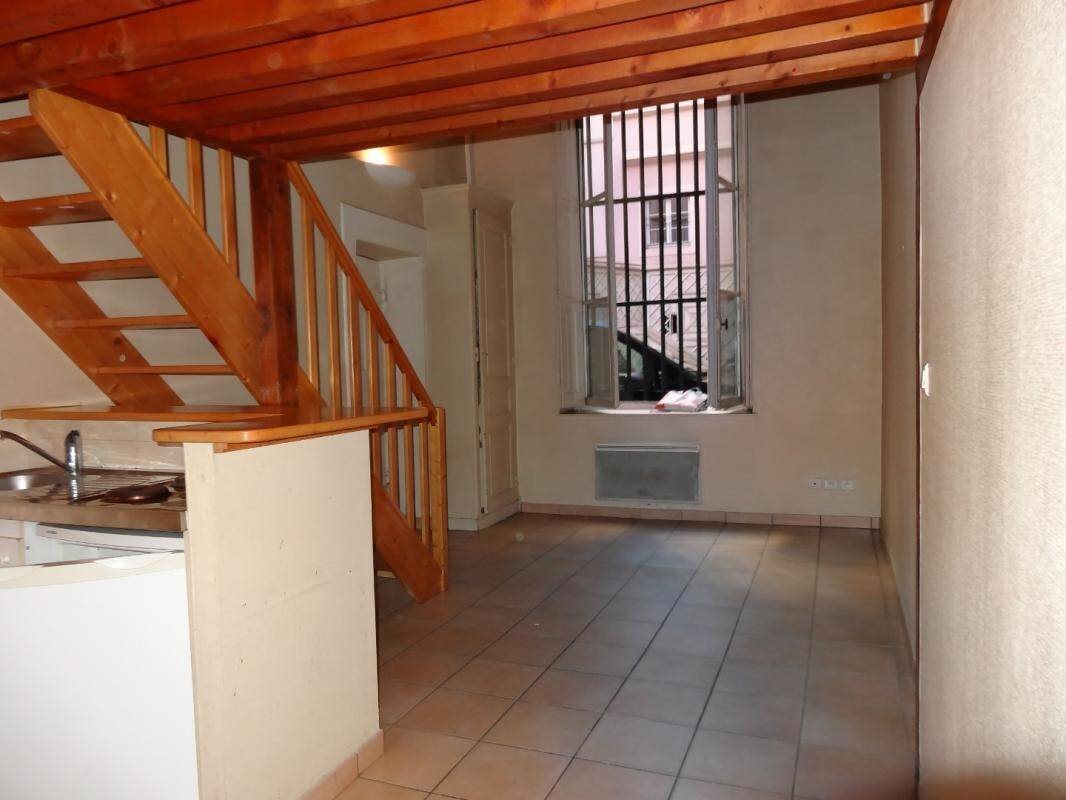 Appartement à louer, 34m², Lyon 1er