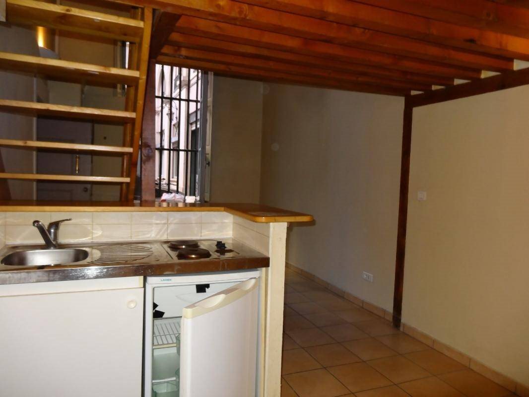 Appartement à louer, 34m², Lyon 1er