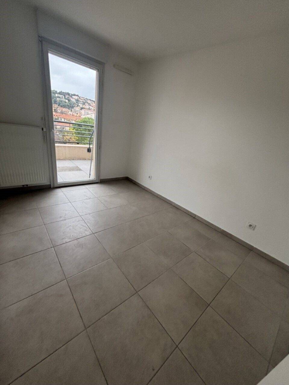 Appartement à louer, 33m², Toulon