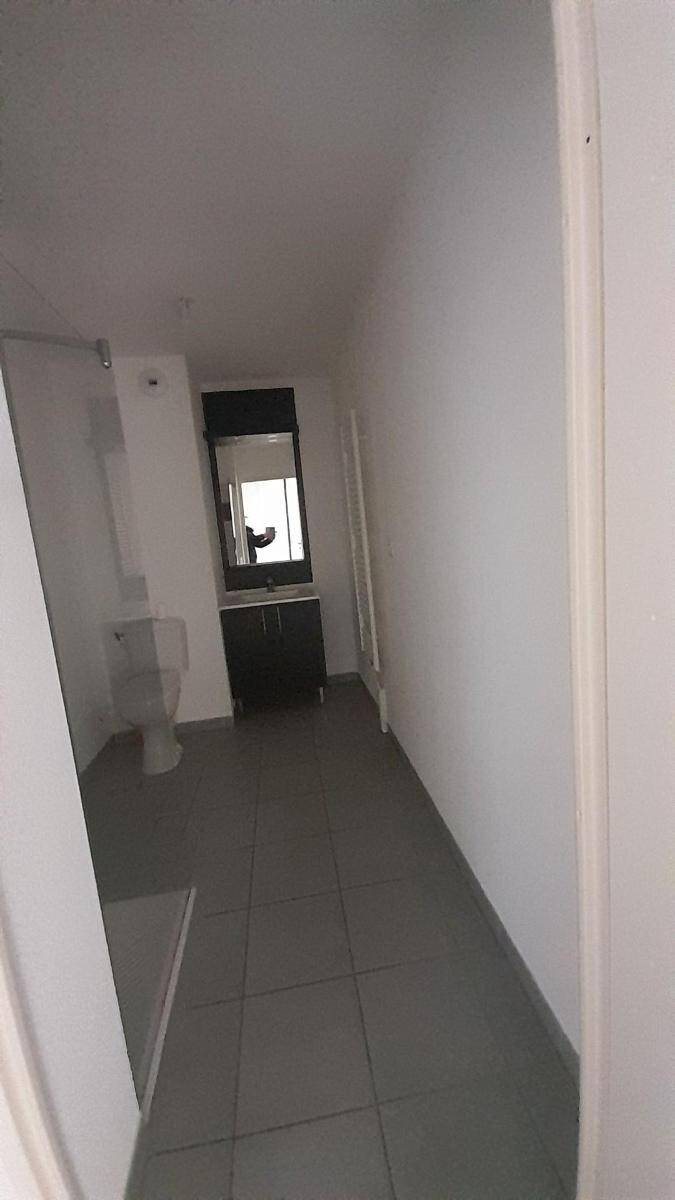 Appartement à louer, 30m², Saint-Geniès-Bellevue