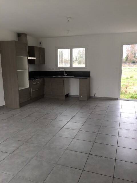 Maison à louer, 90m², Vedène