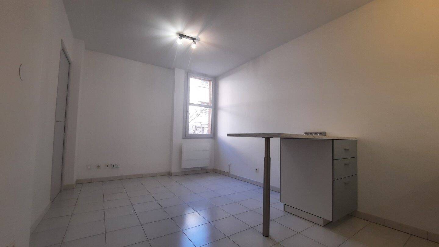Appartement à louer, 32m², Aix-en-Provence